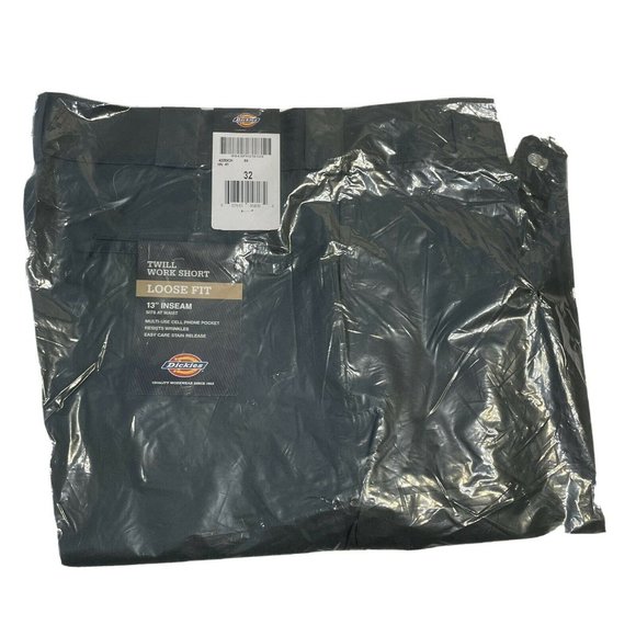 New Dickies Men's Charcoal Gray 13” Loose Fit - Picture 1 of 4